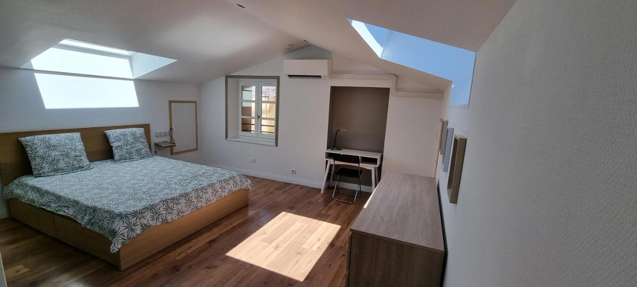 Loft 80m2 en plein cœur de la vieille ville 3 étoiles Tolone Esterno foto