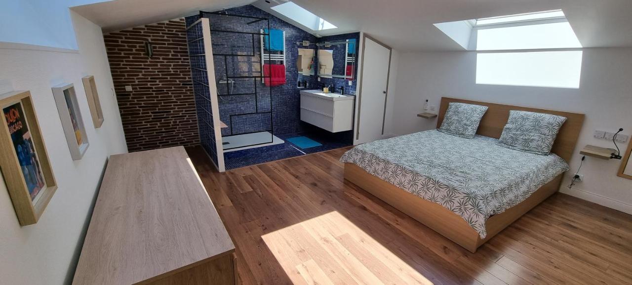 Loft 80m2 en plein cœur de la vieille ville 3 étoiles Tolone Esterno foto